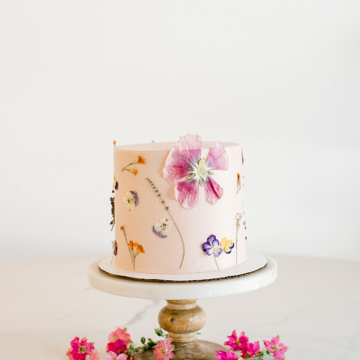 Edible Flowers for Cakes, Baking Tips